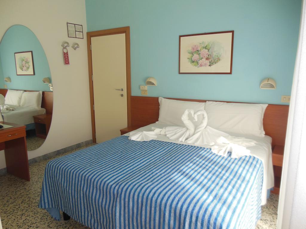 Hotel Edy Rimini Dış mekan fotoğraf