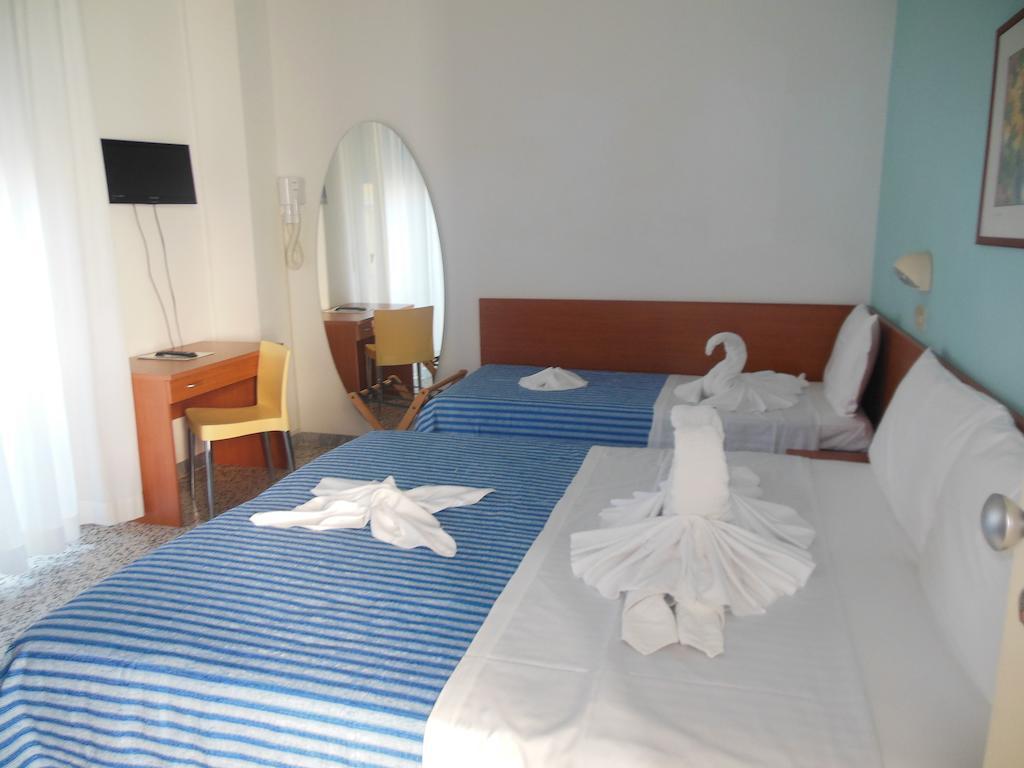Hotel Edy Rimini Dış mekan fotoğraf
