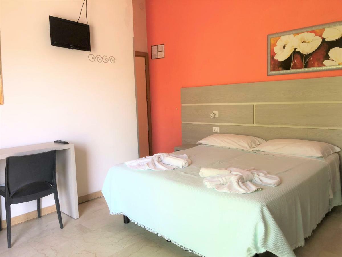 Hotel Edy Rimini Dış mekan fotoğraf