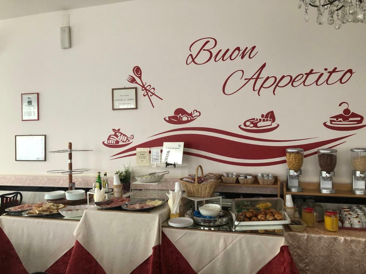 Hotel Edy Rimini Dış mekan fotoğraf