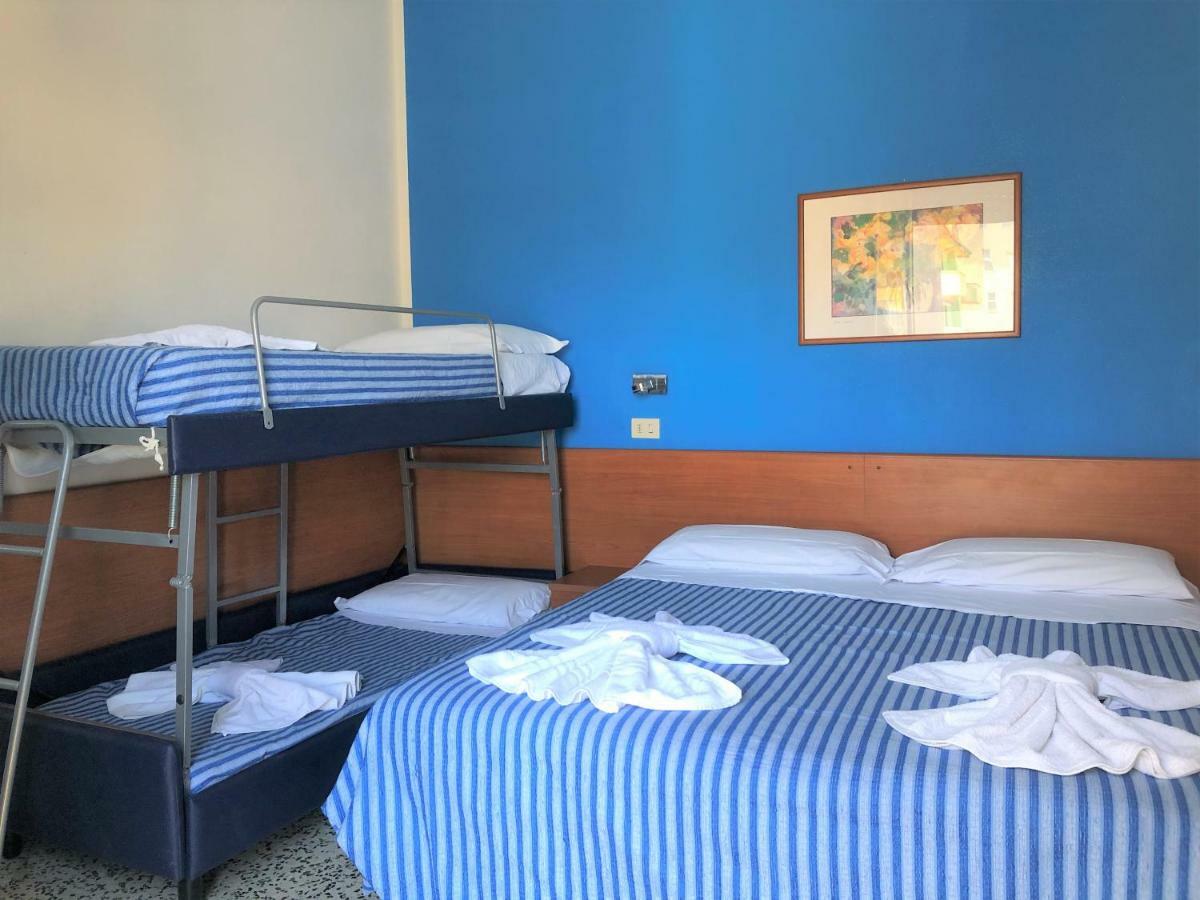 Hotel Edy Rimini Dış mekan fotoğraf