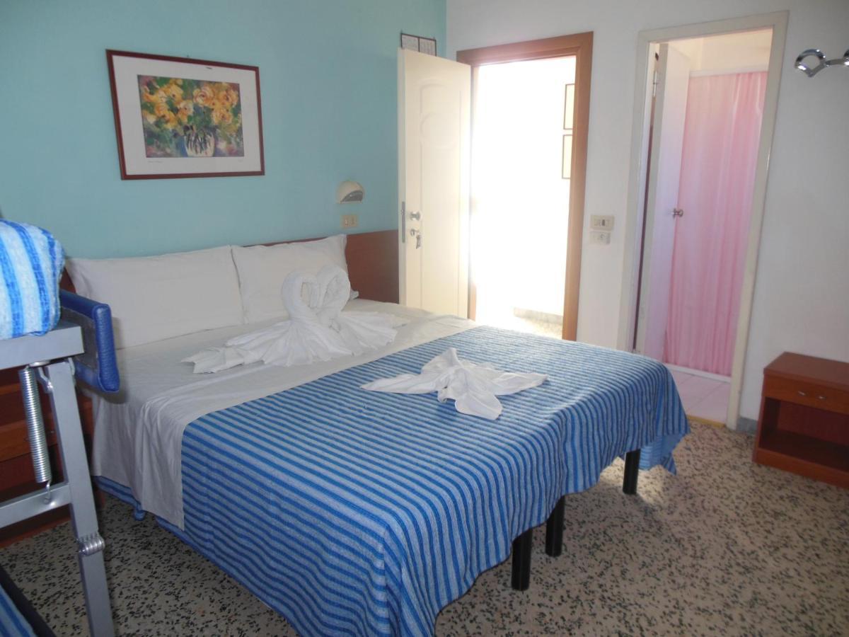 Hotel Edy Rimini Dış mekan fotoğraf