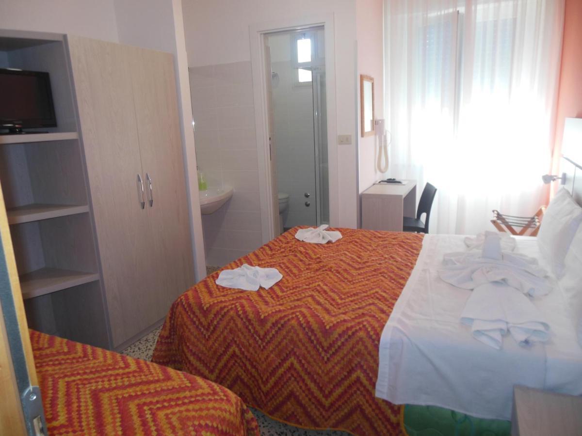 Hotel Edy Rimini Dış mekan fotoğraf
