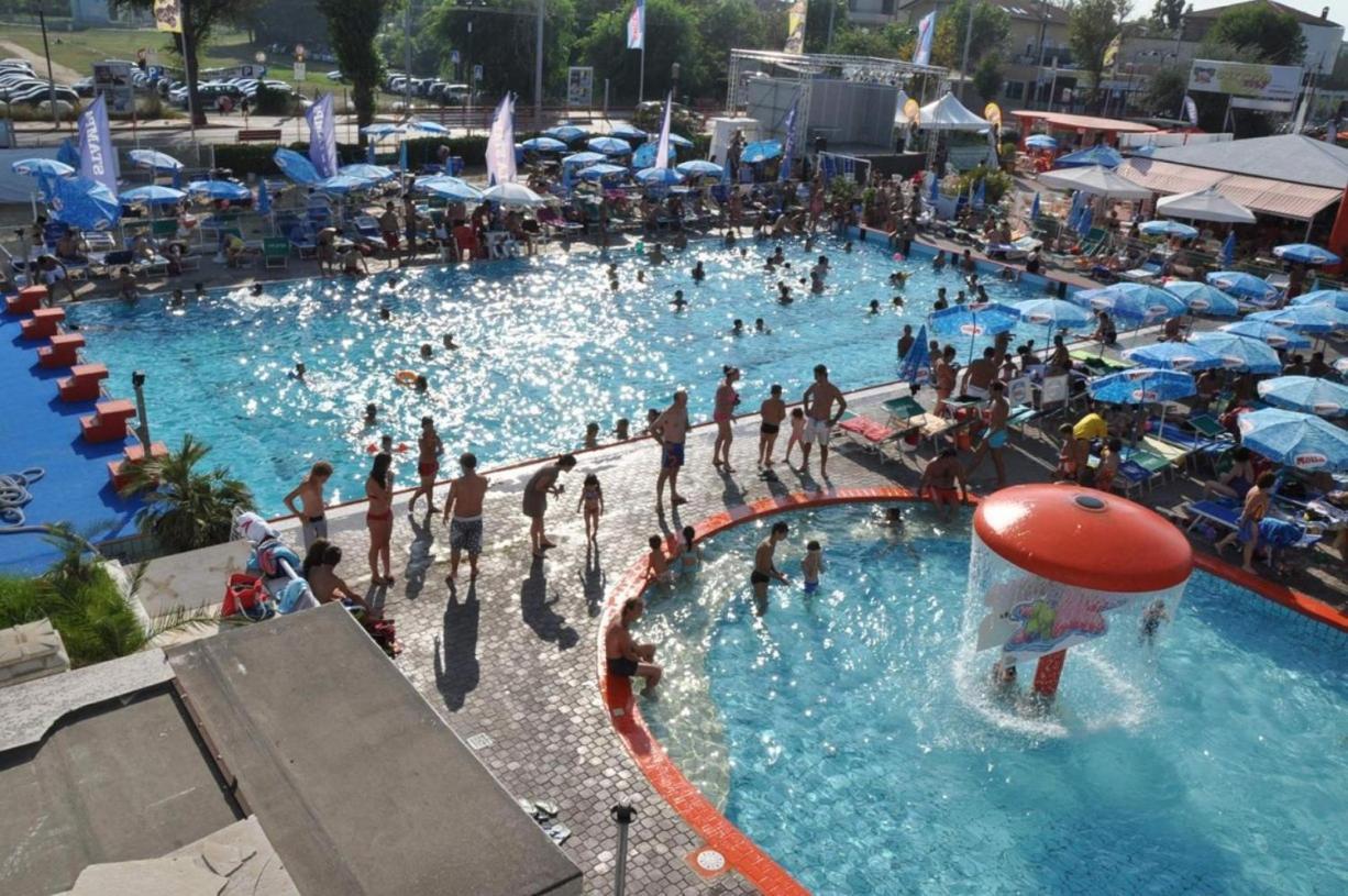 Hotel Edy Rimini Dış mekan fotoğraf