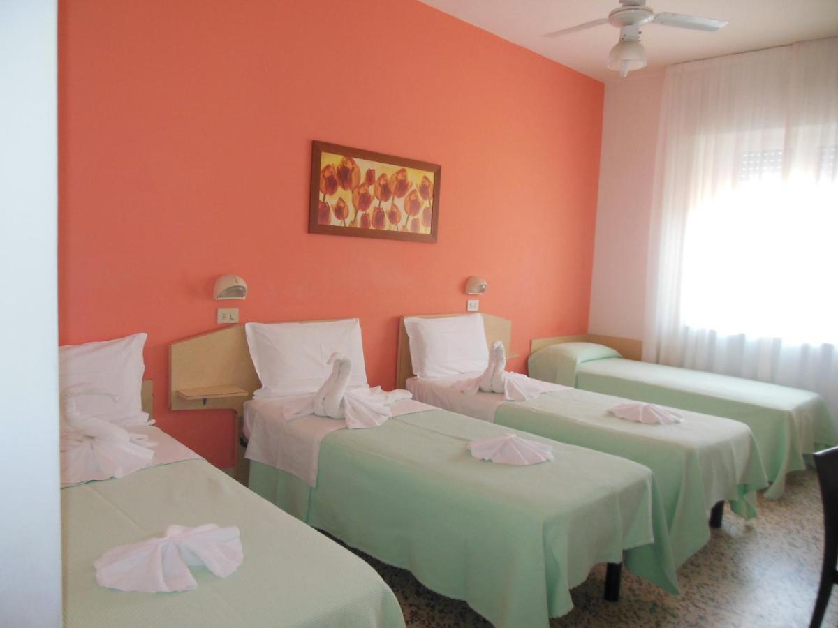 Hotel Edy Rimini Dış mekan fotoğraf