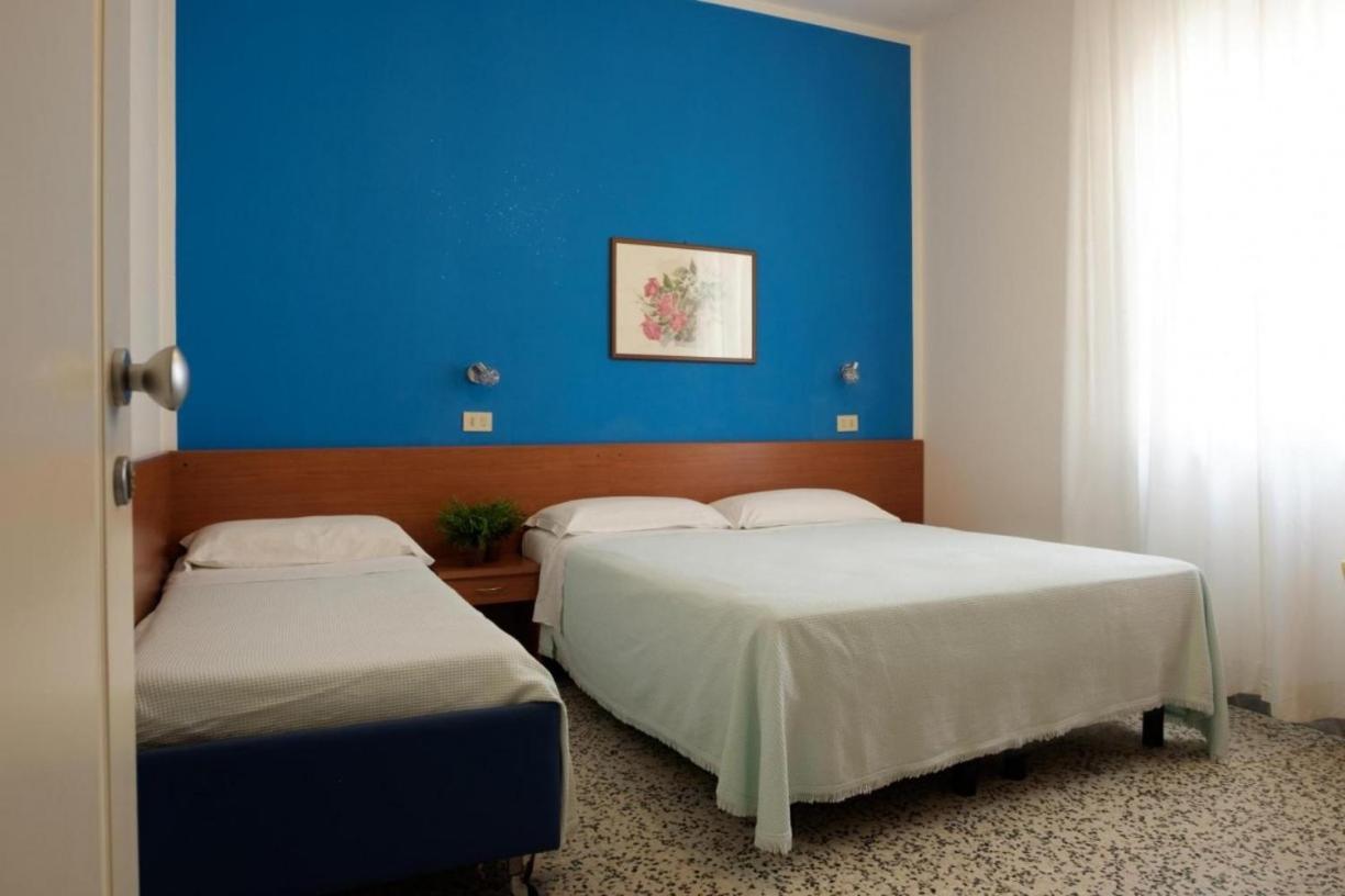 Hotel Edy Rimini Dış mekan fotoğraf